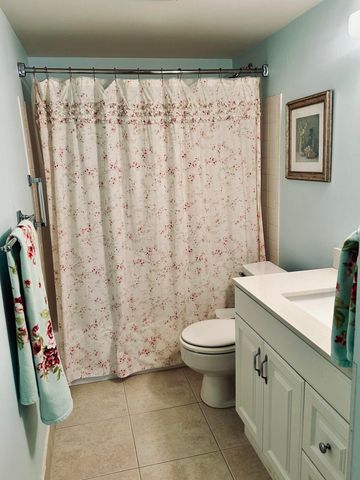 2950 SE Ocean Boulevard 130-6, Stuart, FL 34996