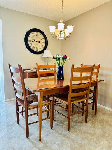 2950 SE Ocean Boulevard 130-6, Stuart, FL 34996