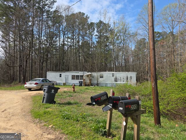 200 Pounds Road, Tallapoosa, GA 30176