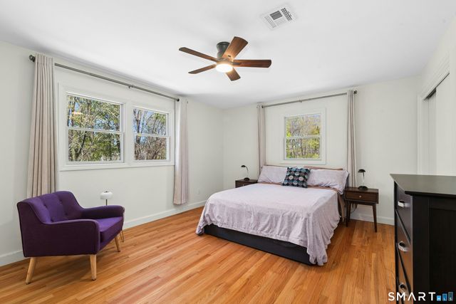 8 Stony Brook Road, Brookfield, CT 06804