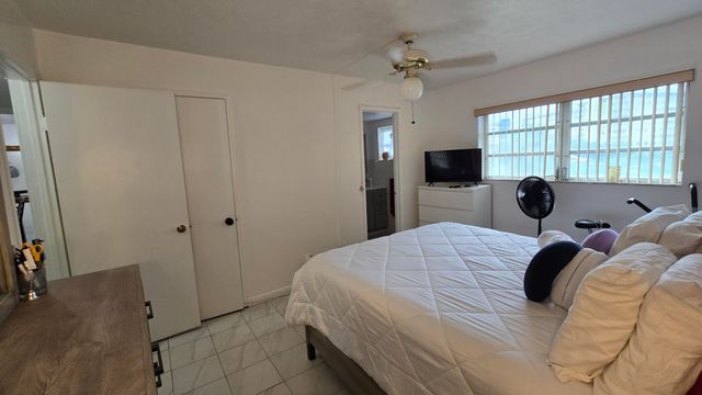 1200 Tallwood Avenue 305, Hollywood, FL 33021