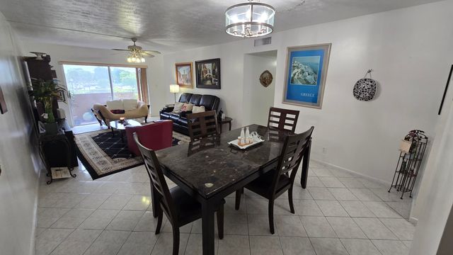 1200 Tallwood Avenue 305, Hollywood, FL 33021
