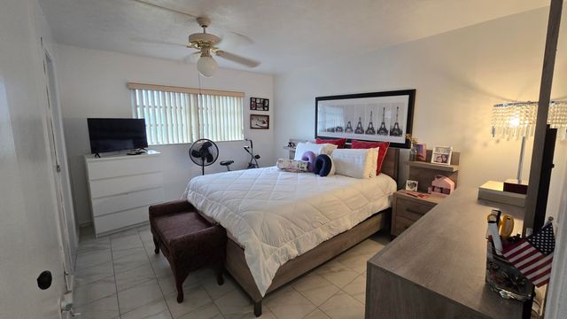 1200 Tallwood Avenue 305, Hollywood, FL 33021