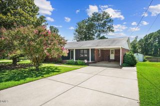 301 Flamingo Drive, Clayton, NC 27520