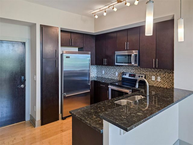 1320 Robert Browning ST 308, Austin, TX 78723