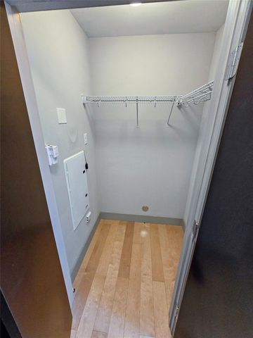 1320 Robert Browning ST 308, Austin, TX 78723