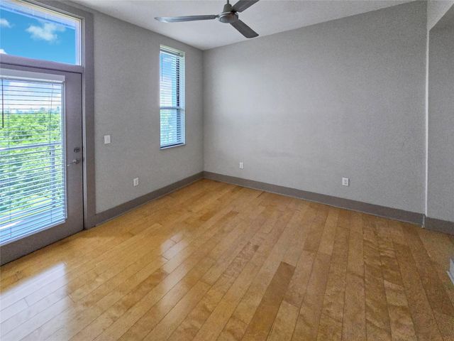1320 Robert Browning ST 308, Austin, TX 78723