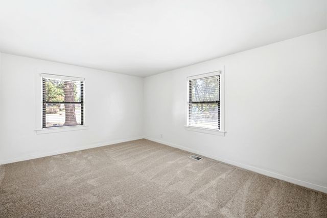8048 Twin Oaks Ave, Citrus Heights, CA 95610