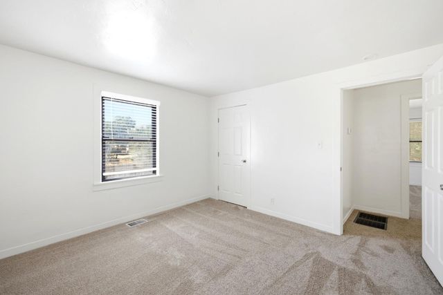 8048 Twin Oaks Ave, Citrus Heights, CA 95610