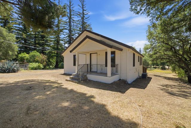 8048 Twin Oaks Ave, Citrus Heights, CA 95610