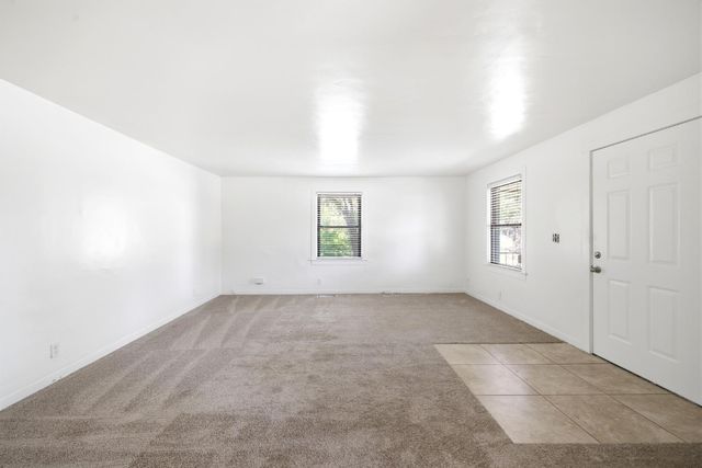 8048 Twin Oaks Ave, Citrus Heights, CA 95610