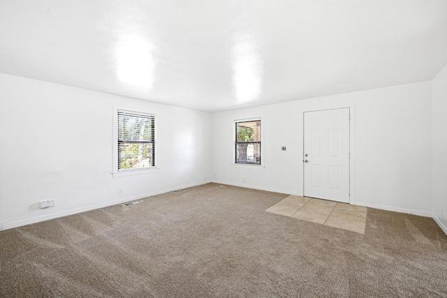 8048 Twin Oaks Ave, Citrus Heights, CA 95610