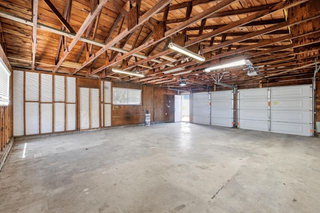 8048 Twin Oaks Ave, Citrus Heights, CA 95610