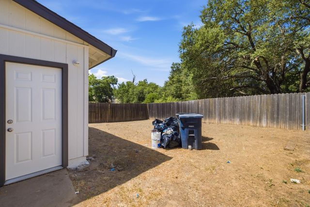8048 Twin Oaks Ave, Citrus Heights, CA 95610