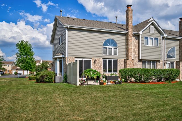 19322 Lisadell Drive, Tinley Park, IL 60487