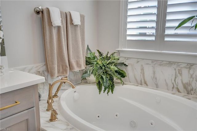 2333 Point Chesapeake Quay Unit 5024, Virginia Beach, VA 23451