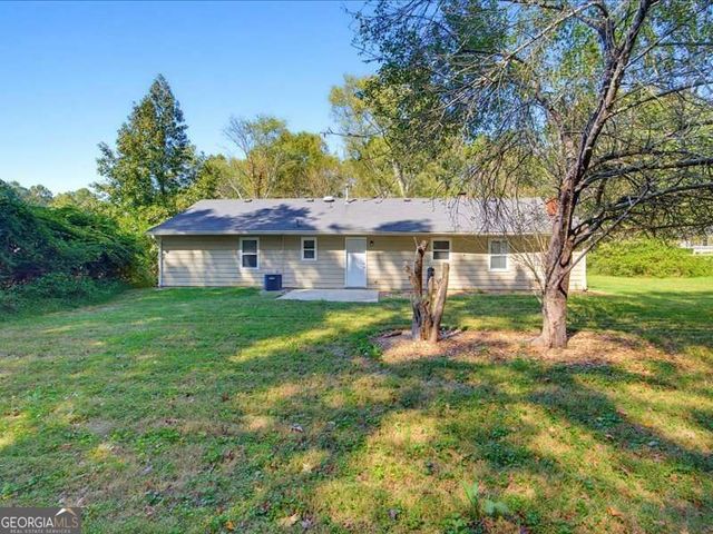 3072 Palomino Drive, Powder Springs, GA 30127