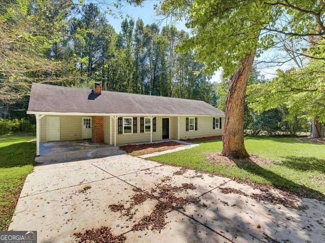 3072 Palomino Drive, Powder Springs, GA 30127