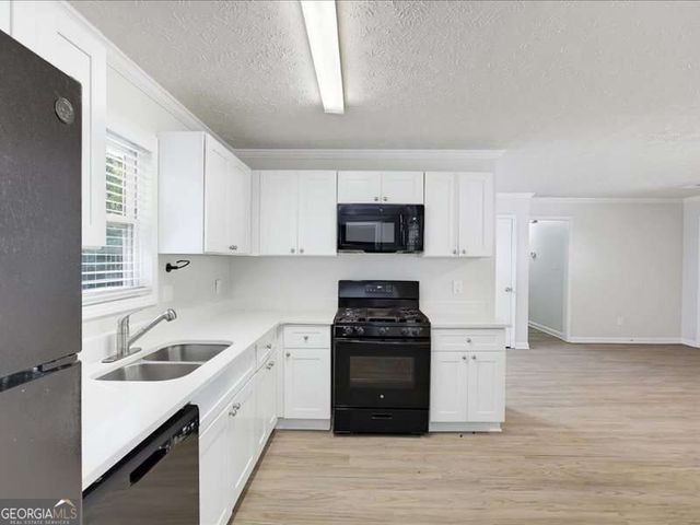 3072 Palomino Drive, Powder Springs, GA 30127