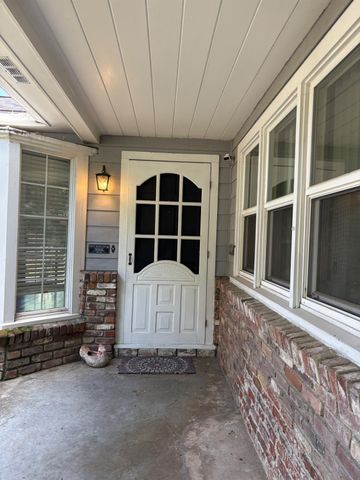 1001 Maple Ave, Yuba City, CA 95991
