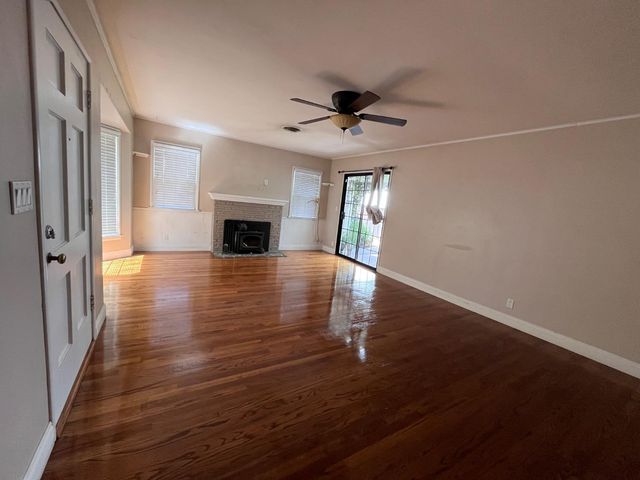 1001 Maple Ave, Yuba City, CA 95991