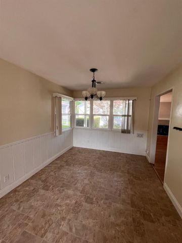 1001 Maple Ave, Yuba City, CA 95991
