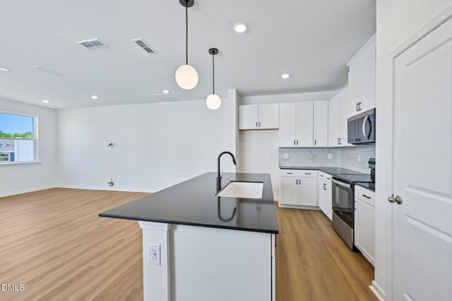 2025 Oakdale Drive, Durham, NC 27703