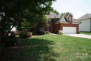 12520 Vantage Point Lane, Huntersville, NC 28078