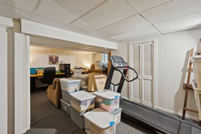 5752 N Sacramento Avenue, Chicago, IL 60659