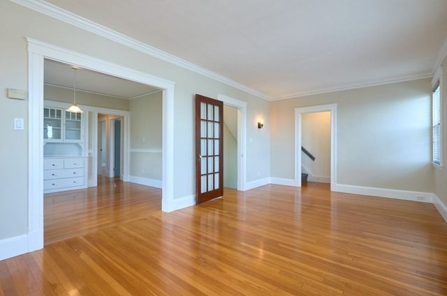 30 Edgecliff Road 30, Watertown, MA 02472