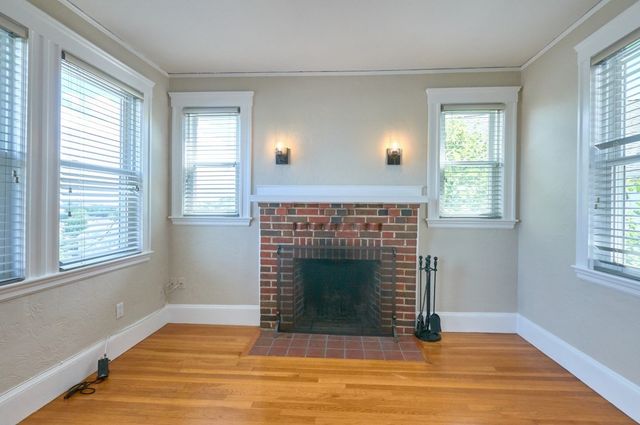 30 Edgecliff Road 30, Watertown, MA 02472
