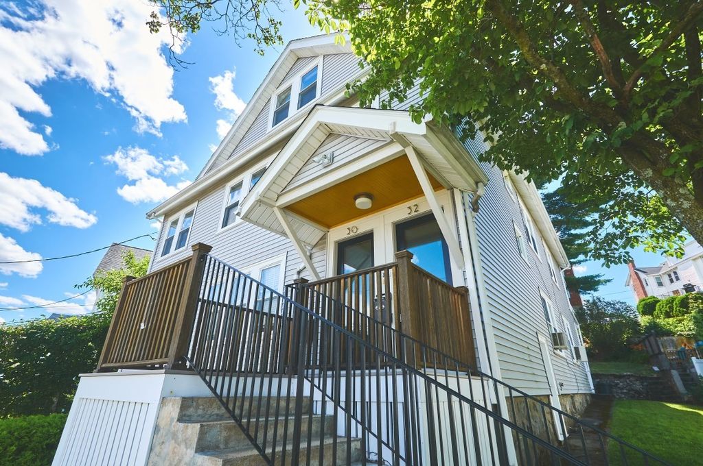 30 Edgecliff Road 30, Watertown, MA 02472