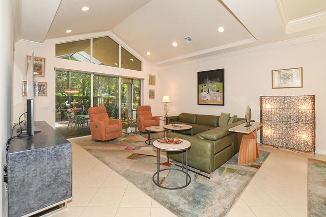 7600 Greenbrier Circle, Port St. Lucie, Port St Lucie, FL 34986