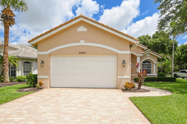 7600 Greenbrier Circle, Port St. Lucie, Port St Lucie, FL 34986