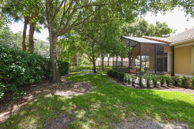 7600 Greenbrier Circle, Port St. Lucie, Port St Lucie, FL 34986