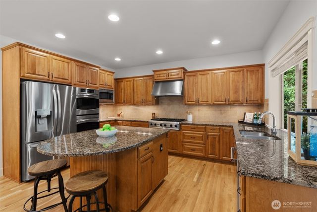 18626 157th Place NE, Woodinville, WA 98072