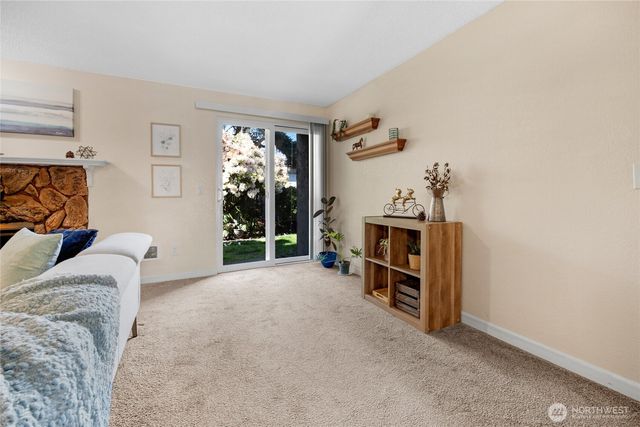 20110 60th Avenue W #F26, Lynnwood, WA 98036