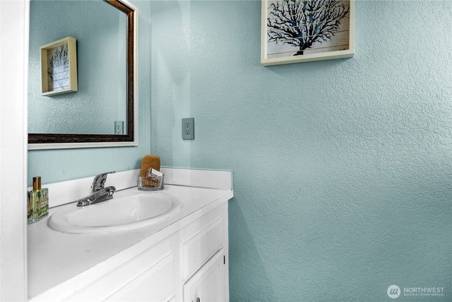 20110 60th Avenue W #F26, Lynnwood, WA 98036