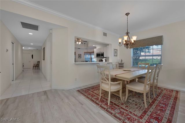 6085 Reserve CIR 901, Naples, FL 34119