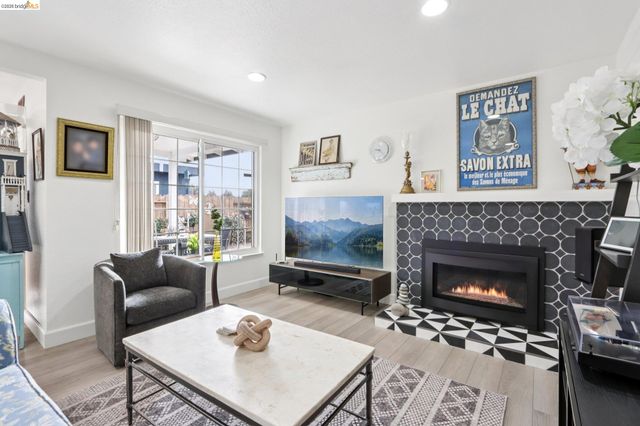 1510 Cathy Way, Hayward, CA 94545