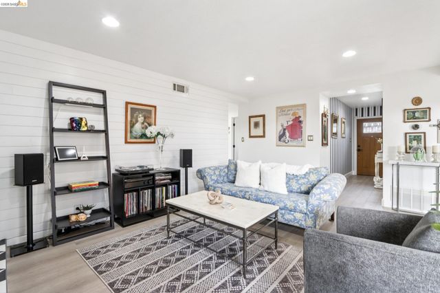 1510 Cathy Way, Hayward, CA 94545