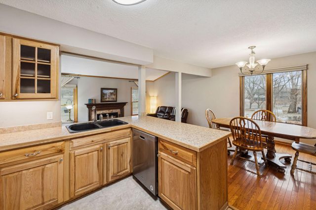 110104 Arboretum Way, Chaska, MN 55318