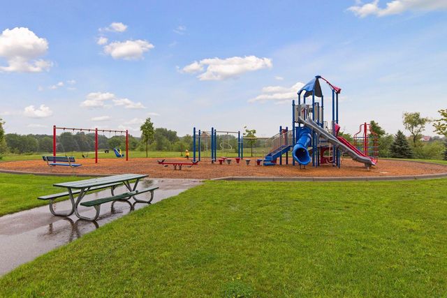 110104 Arboretum Way, Chaska, MN 55318