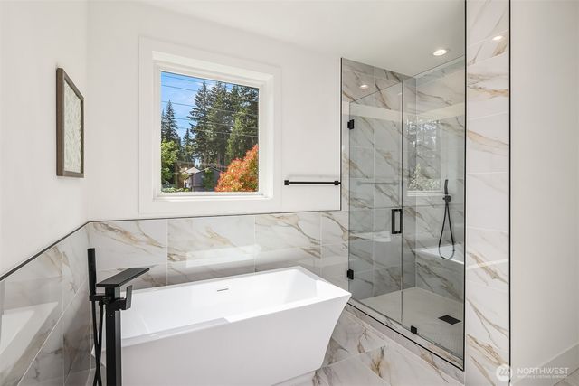 13694 NE 83rd Street, Redmond, WA 98052