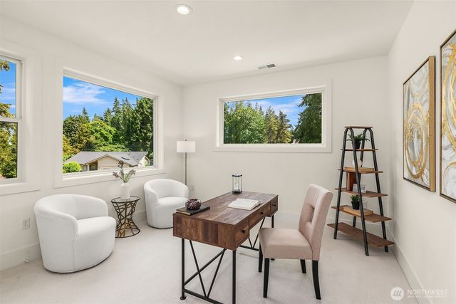 13694 NE 83rd Street, Redmond, WA 98052