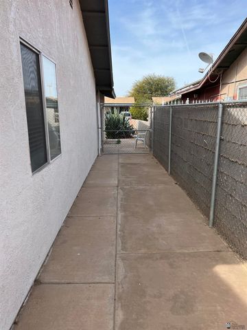 835 W Canal Dr, San Luis, AZ 85336