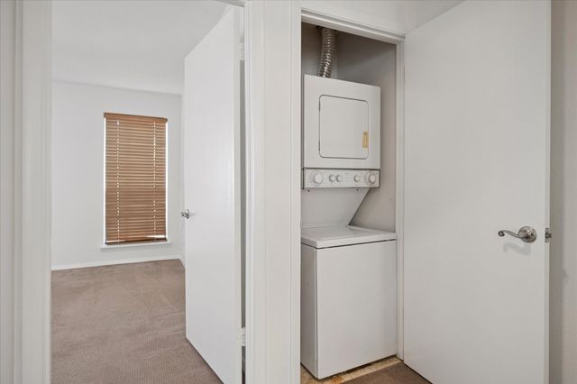 4418 Bowser, Dallas, TX 75219