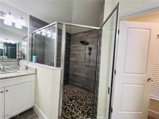 2512 20TH ST SW, Lehigh Acres, FL 33976