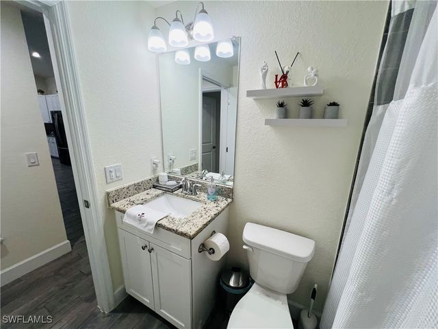 2512 20TH ST SW, Lehigh Acres, FL 33976