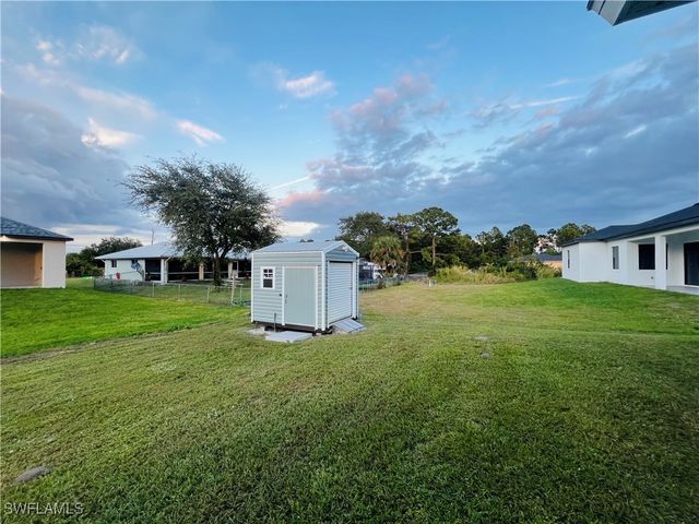 2512 20TH ST SW, Lehigh Acres, FL 33976